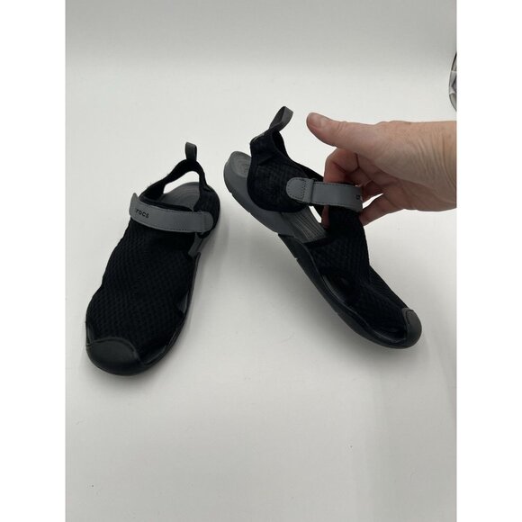 CROCS Swiftwater Mesh Deck Sandal Women Size 9 Black Gray Beach Resort - Picture 5 of 12